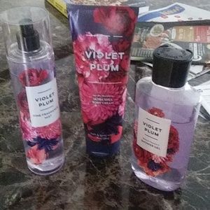 Bath and Body Works Violet Plum Shower Lotion